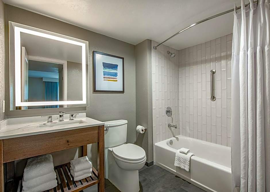 Staybridge Suites Oxnard River Ridge By IHG