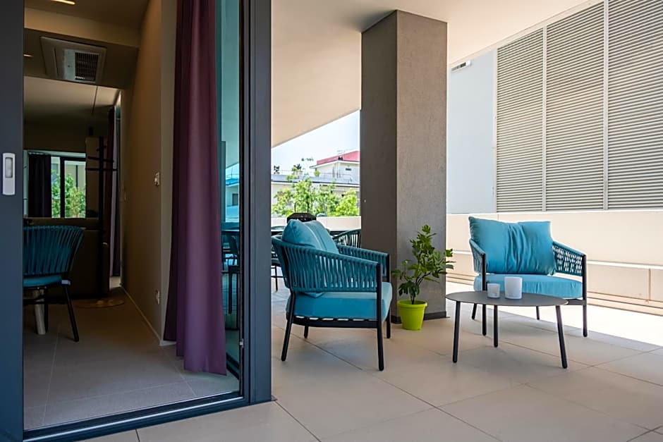 Aparthotel Zefiro com design, large terrace, bike, near beach and thermal