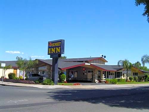Sunset Inn Lake Oroville