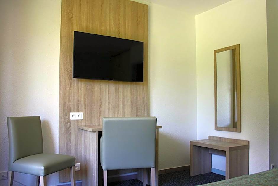 Les Hameaux De Lozere Sure Hotel Collection by Best Western