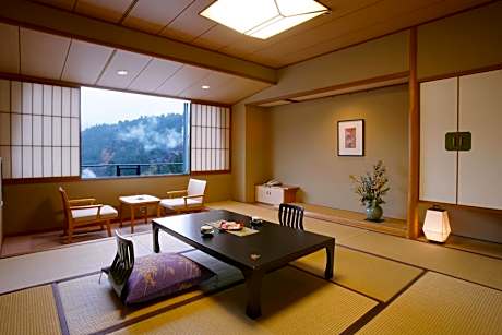 Japanese-Style Room