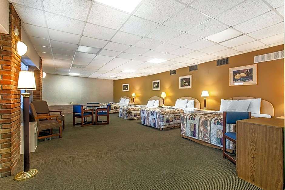 Rodeway Inn North