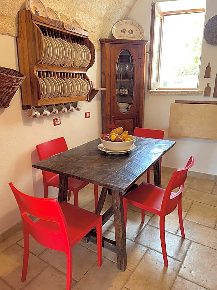 Oliventu - Tra gli ulivi sul mare