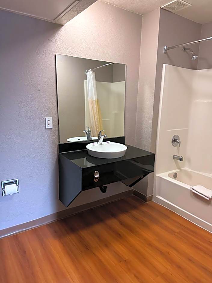 Motel 6-Stanton, CA
