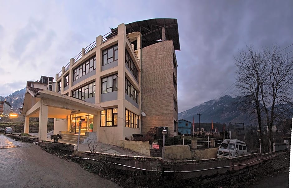 Hotel Sitara International