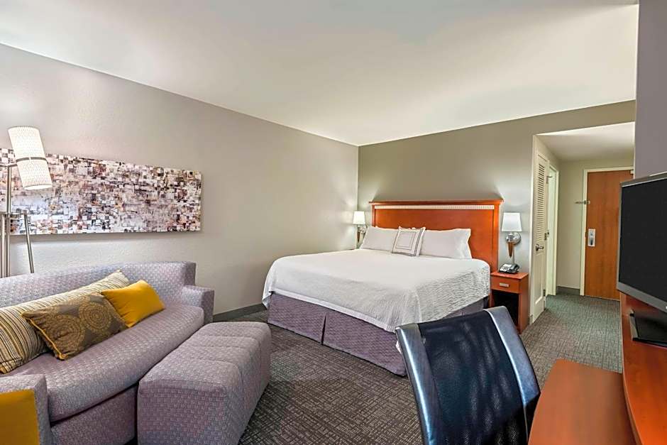 Courtyard by Marriott Fort Myers at I-75 and Gulf Coast Town Center