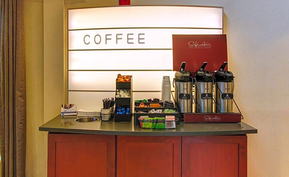 Best Western PLUS Vancouver Mall Drive