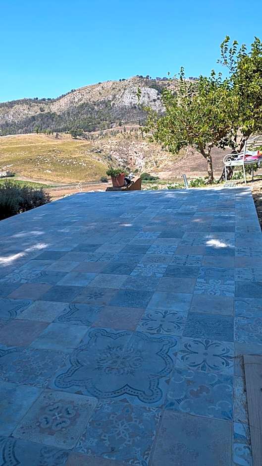 Helimos B&B with Segesta Temple view near Castellammare del Golfo