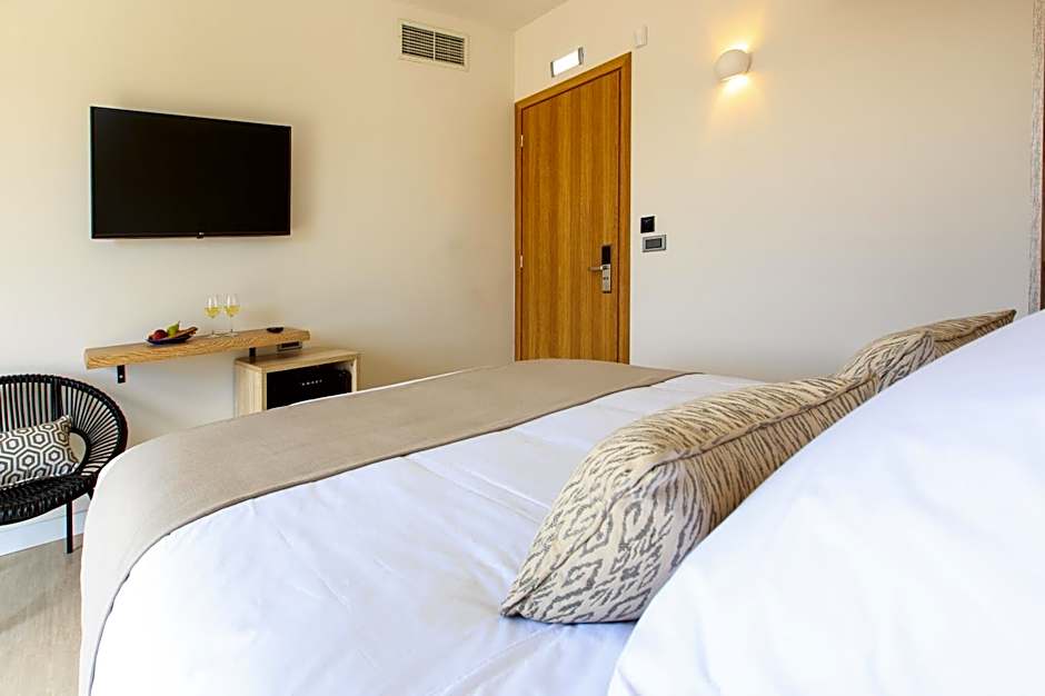 180 South Seaside Hotel