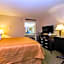 Quality Inn & Suites Moline
