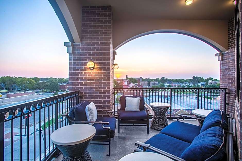 Homewood Suites By Hilton Salina/Downtown, Ks