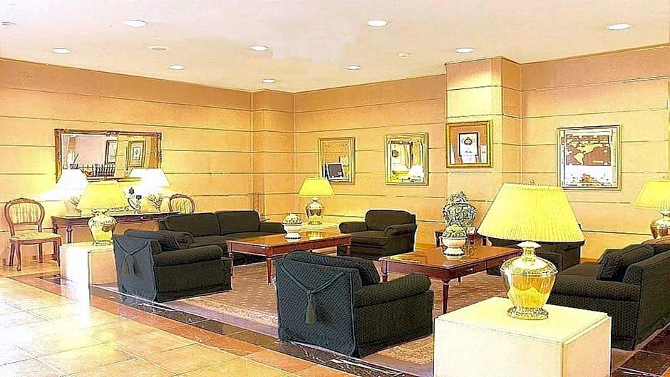 Komaki City Hotel by Lachotel