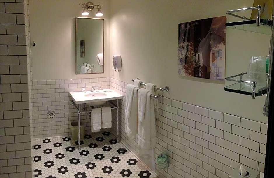 Hollywood Hotel