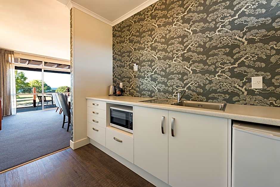 Suncourt Hotel & Conference Centre