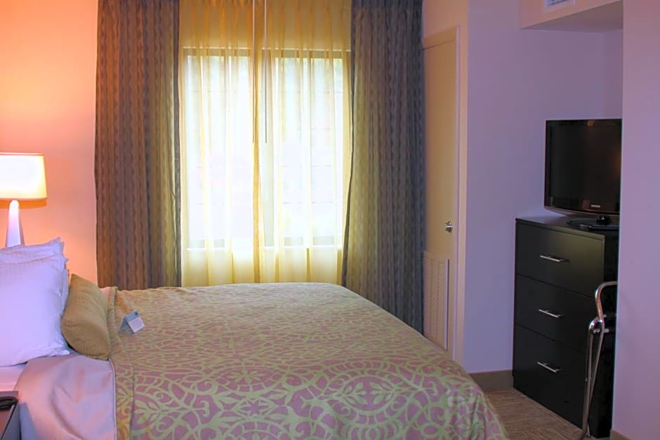 Staybridge Suites Syracuse Liverpool, an IHG Hotel