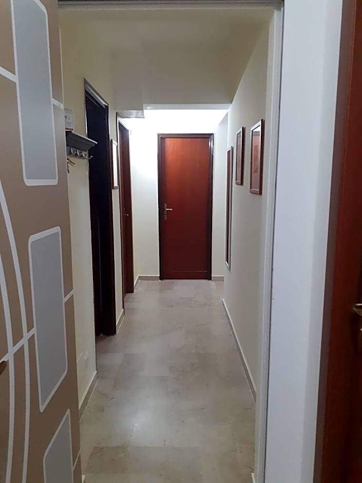 LOVELY BIANCO - Rooms & Apartment