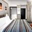Moxy Houston Downtown