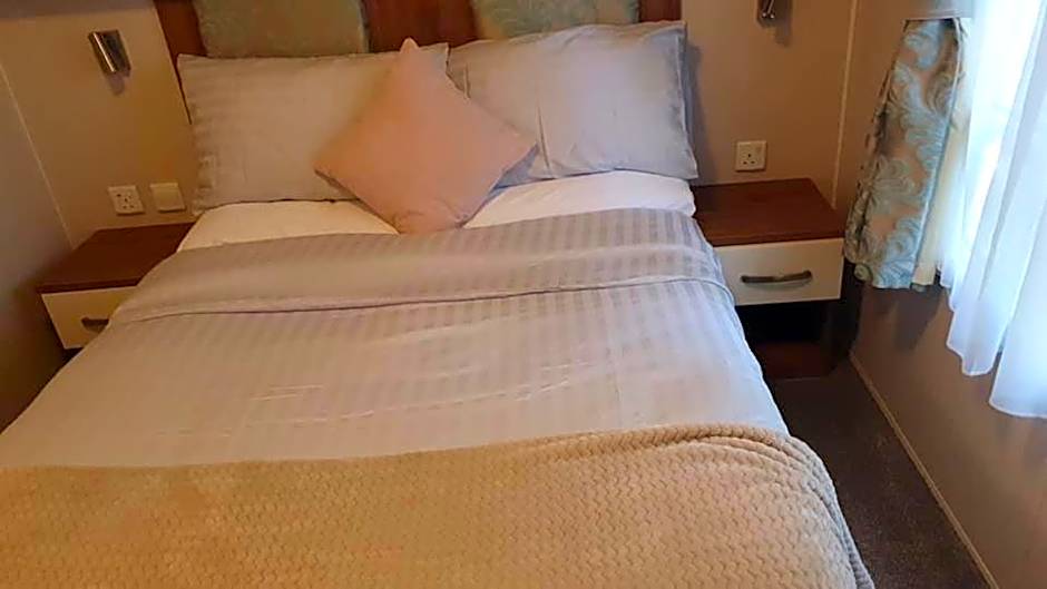 Kellys Holiday Homes 24 Willerby 2 bedrooms caravan