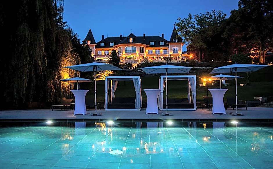 Hotel L'Incomparable by Les Etincelles