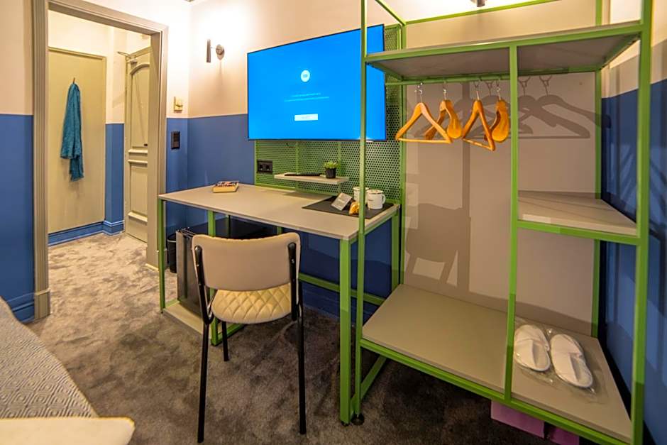 Maria Luisa by INTROVERT HOTELS