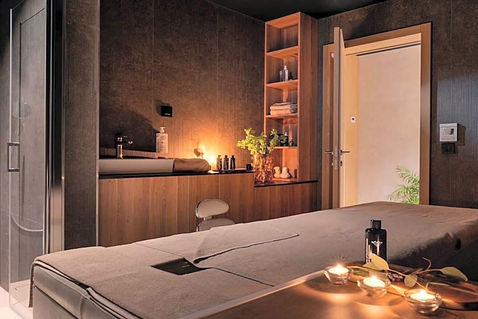 Hotel More