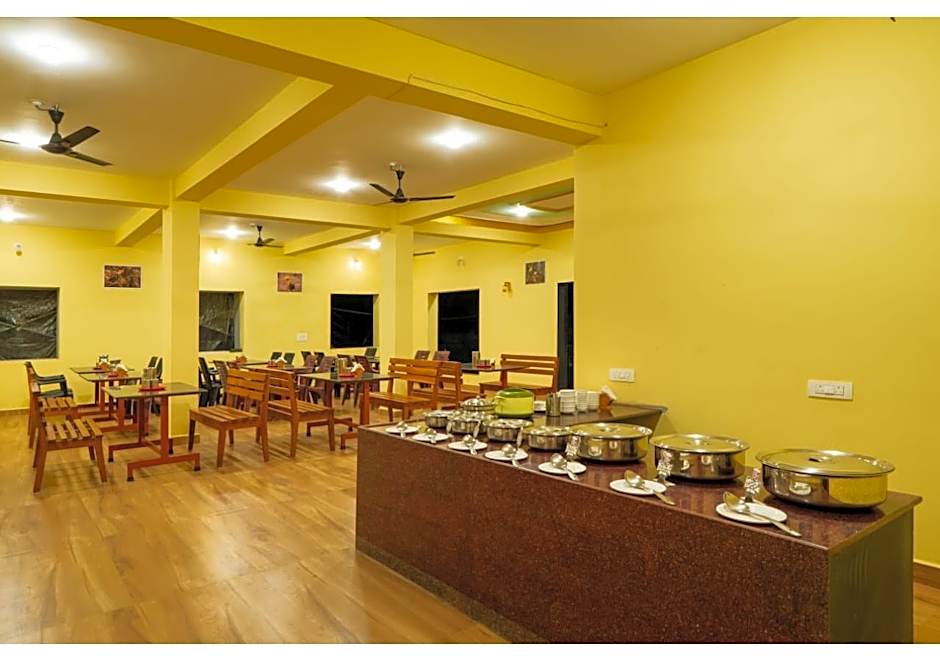 Dandeli Hill View Jungle Stay