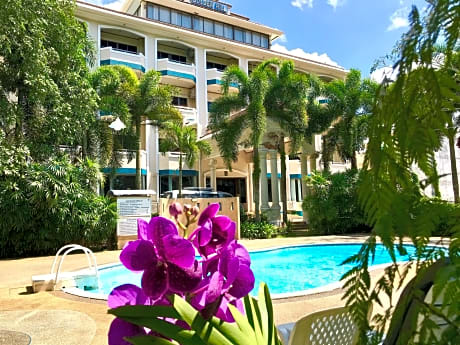 Krabi Golden Hill Hotel