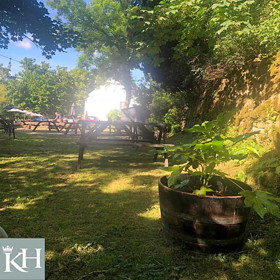 Kings Head - Riverside, Ravenstonedale