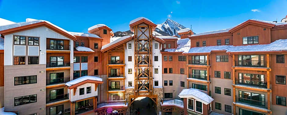 The Lodge at Mountaineer Square, A Vail Resorts Property