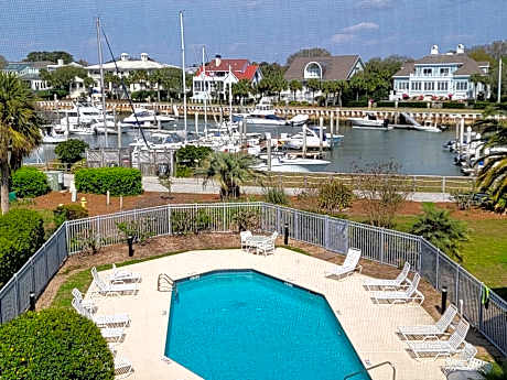 The Moorings Condo - Wild Dunes Resort - Isle of Palms Marina