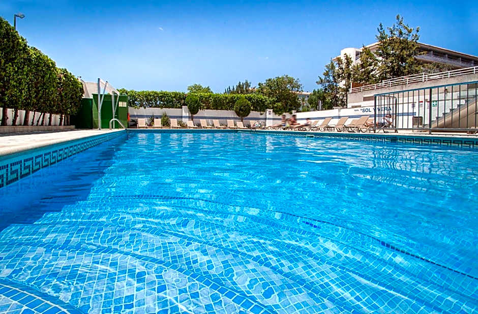 Apartamentos Sol y Vera