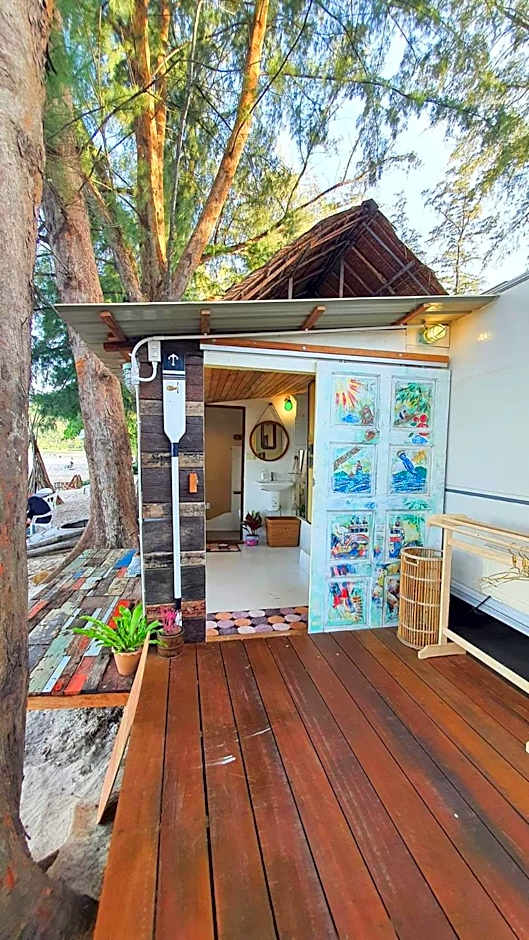 Maliblues Bed & Art Gallery