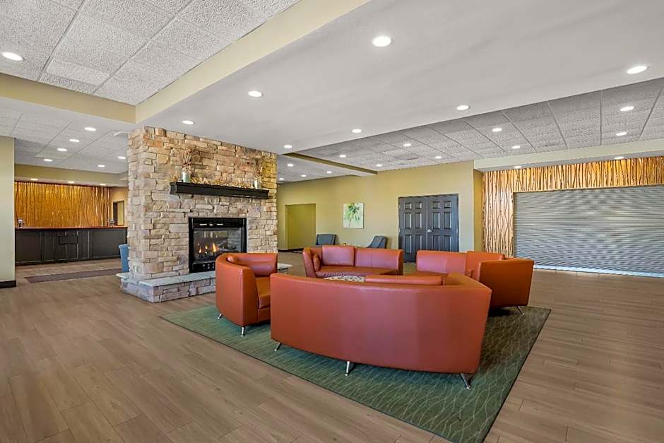 MainStay Suites Fitchburg - Madison