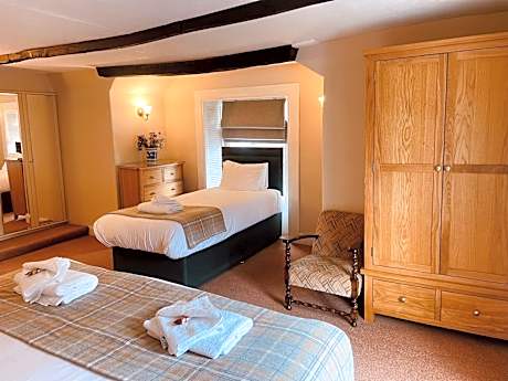 Two-Bedroom House (separate building)