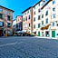 Casa Arias in Lucca With 2 Bedrooms and 1 Bathrooms