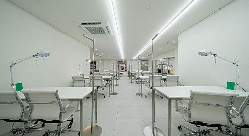 Workers Hotel Ansan by Aank