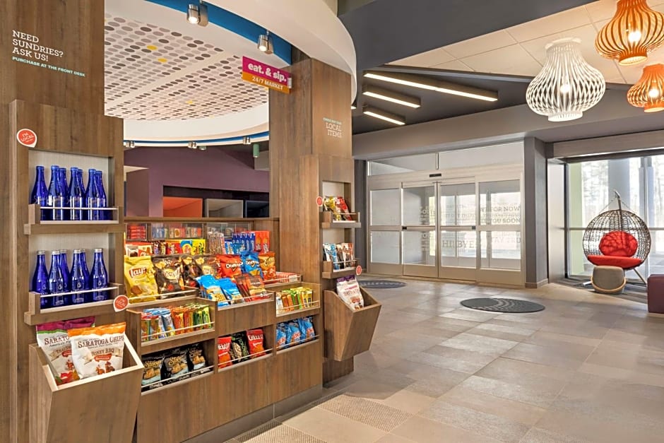 Tru By Hilton Albany Airport, NY
