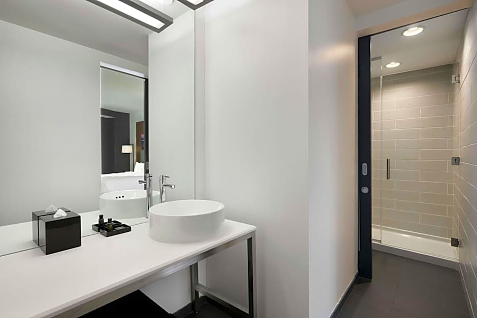 Aloft Greenville Downtown