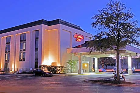 Hampton Inn By Hilton Norfolk/Chesapeake