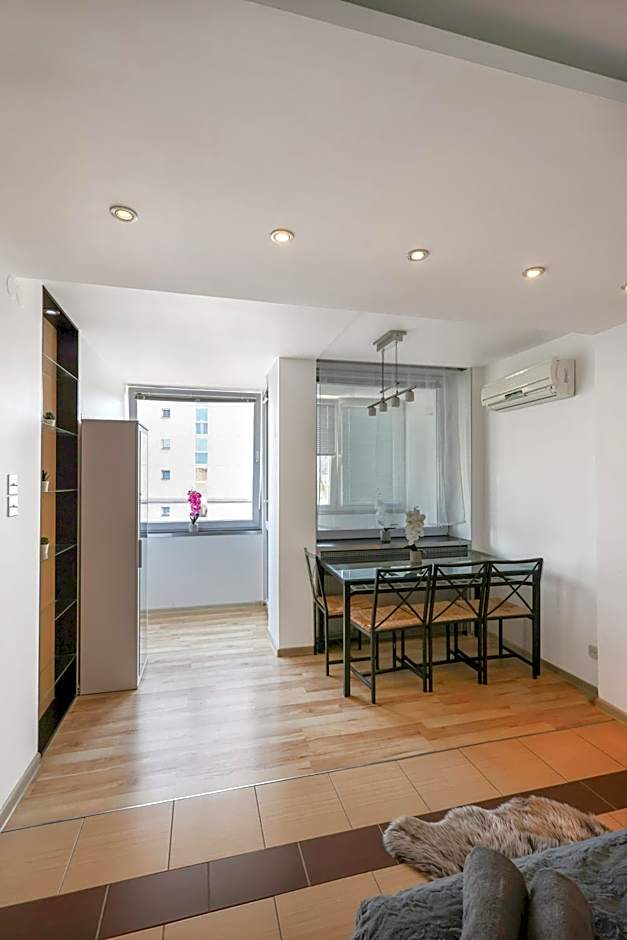 ClickTheFlat Chłodna Center Apart Rooms