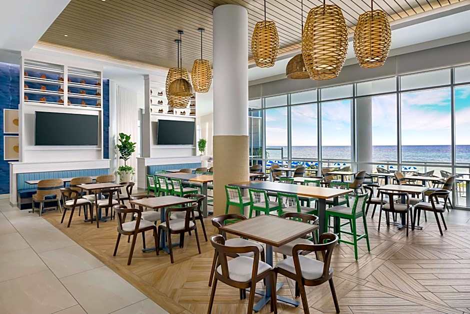 Hyatt Place Panama City Beach - Beachfront