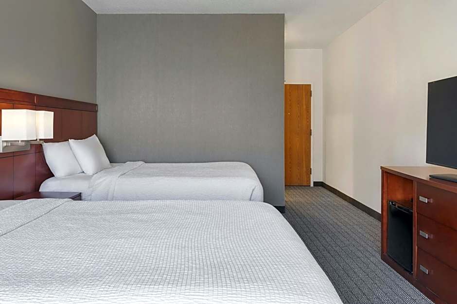 Courtyard by Marriott Boston Norwood/Canton