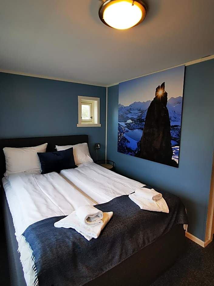 Henningsvær Guesthouse