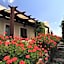 Birds Villa Apartments with Heated Pool - Including Car and Breakfast