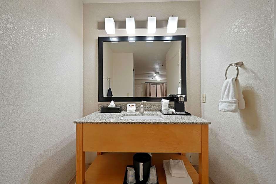 Best Western Plus Executive Inn And Suites