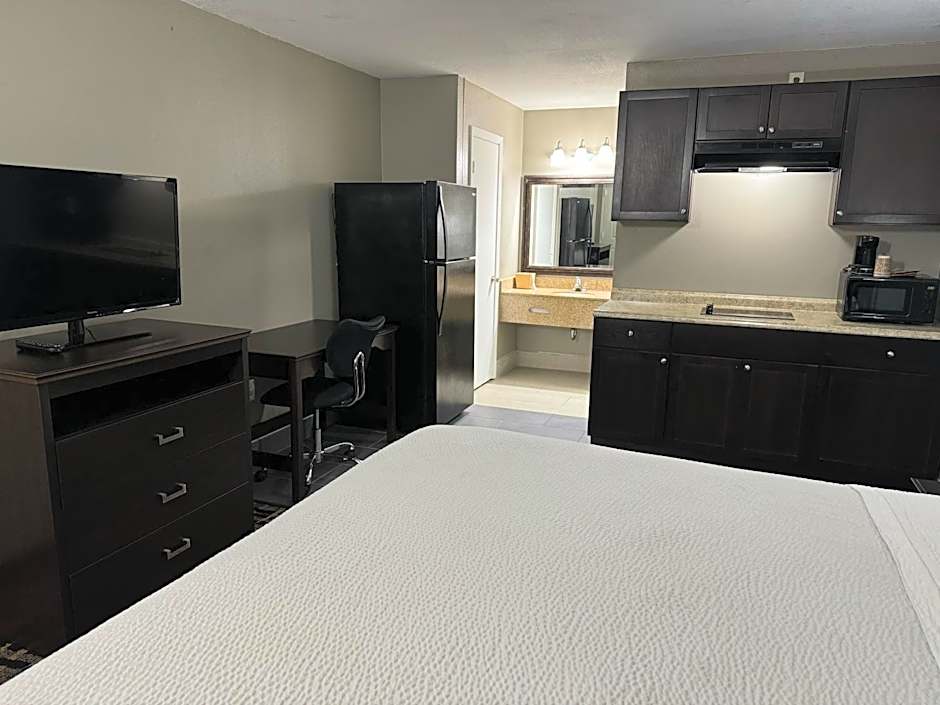 Homegate Inn And Suites