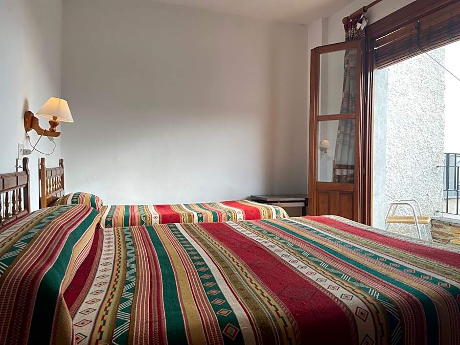 Hostal Rural Poqueira