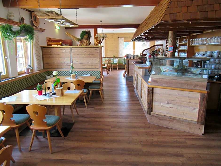 Steinerhaus Berggasthof