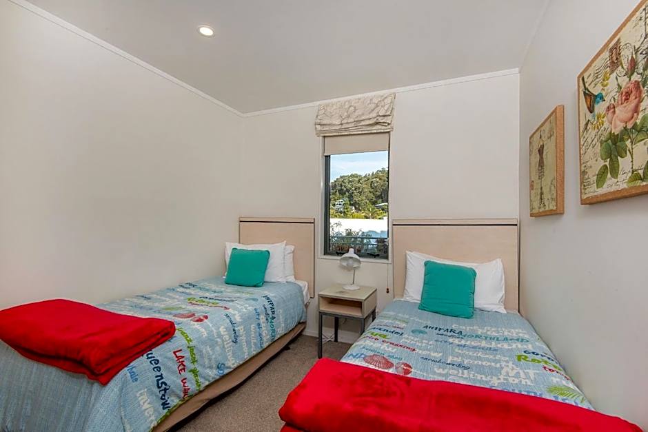 Beachpoint Apartments