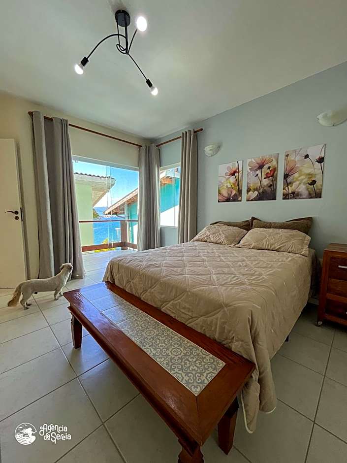 Casa c/piscina e vista p/ Ilha das Cabras em Piúva